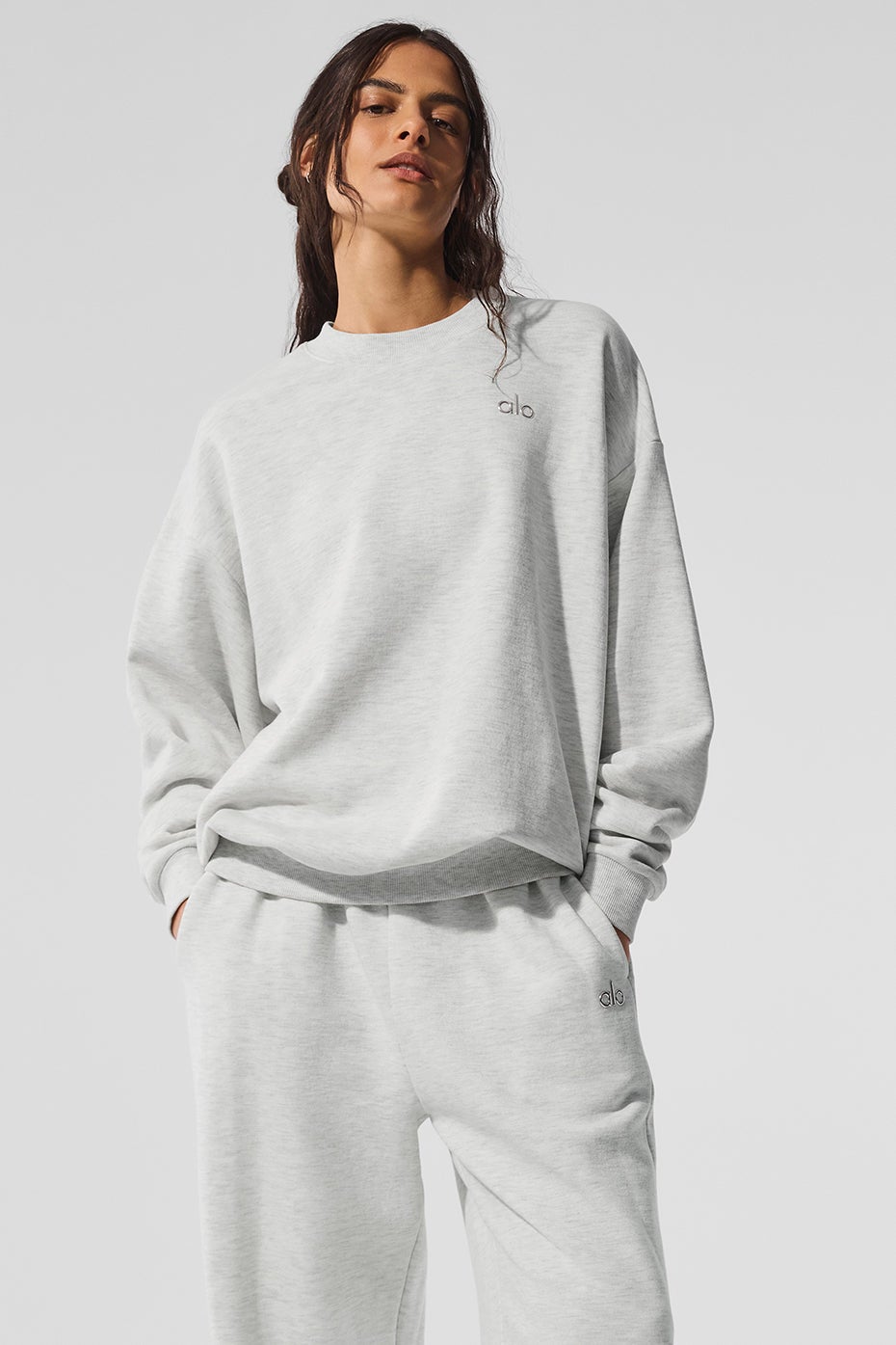 Accolade Crew Neck Pullover - Grey