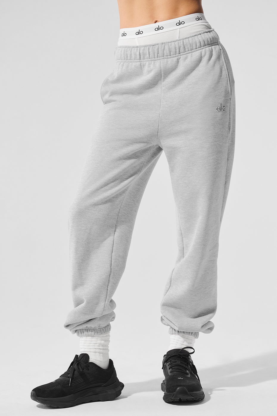Accolade Sweatpant - Grey