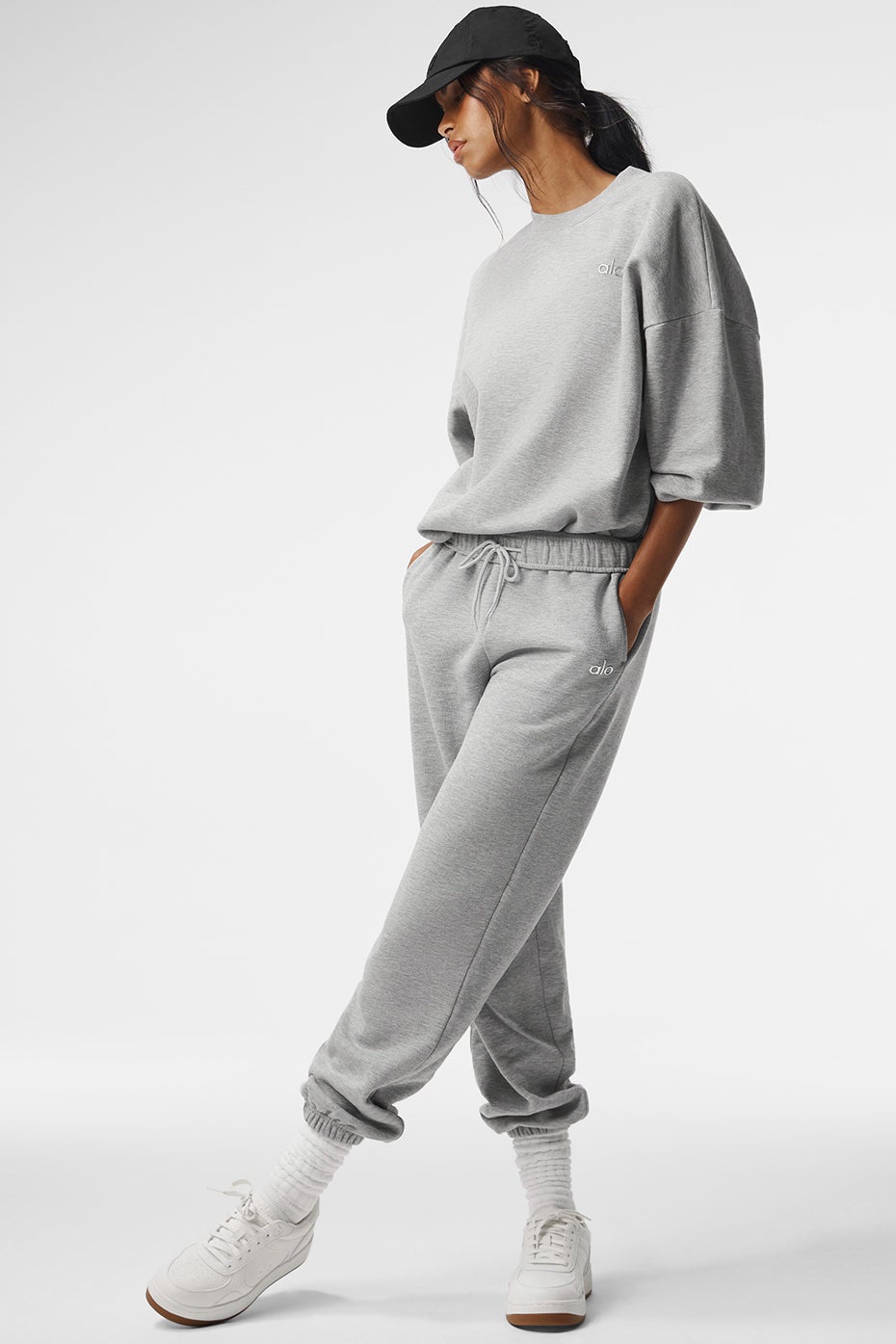 Accolade Sweatpant - Grey