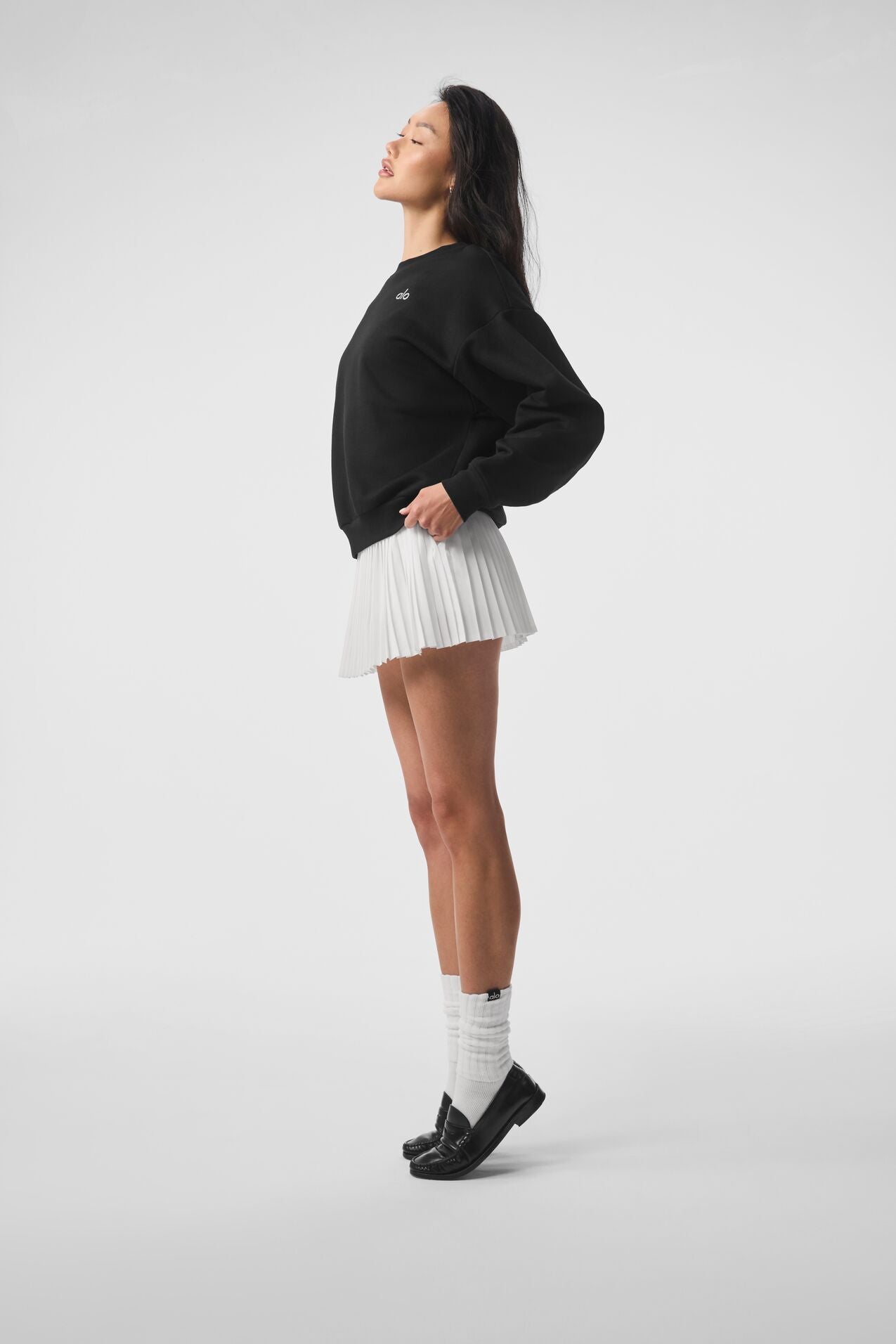 Accolade Crew Neck Pullover - Black